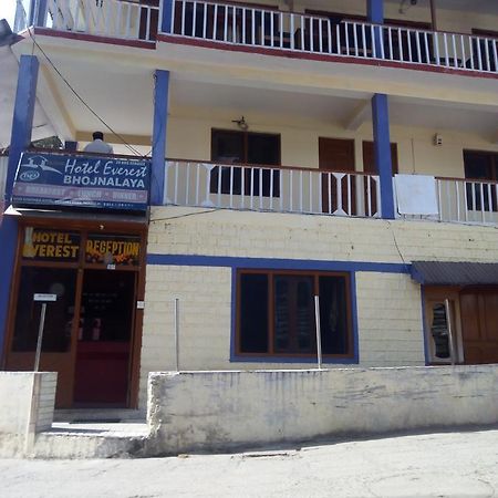 Hotel Everest Manāli Kültér fotó